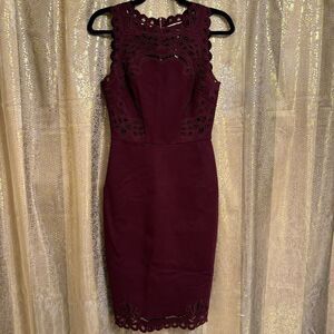 Ted Baker London Verita Burgundy Cutout Yoke Sheath Dress Size 1‎ NWOT